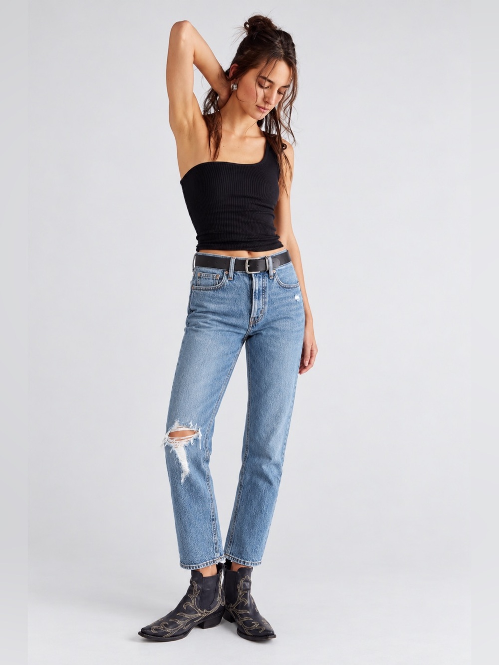 Madewell Distress Busted Knee Jeans Size 27